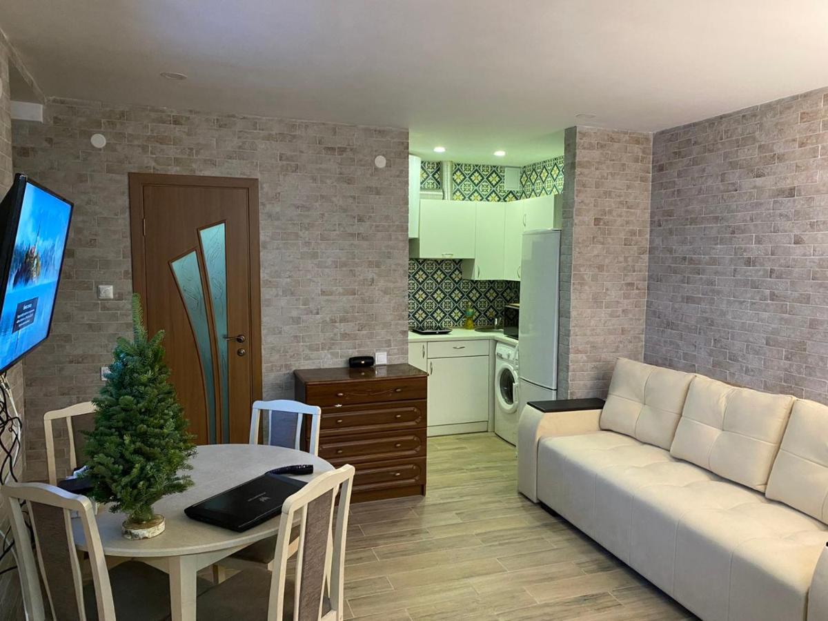 Freedom Apartment On Khmelnytsky Str Lviv Ngoại thất bức ảnh