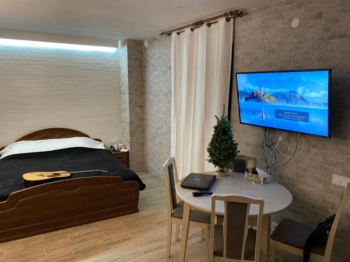 Freedom Apartment On Khmelnytsky Str Lviv Ngoại thất bức ảnh
